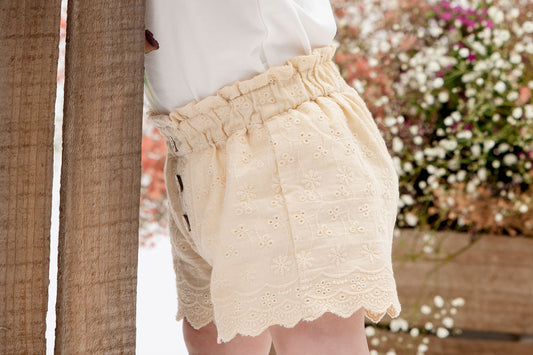 Isla Broderie Shorts - Cream - Indigo & Lellow Store